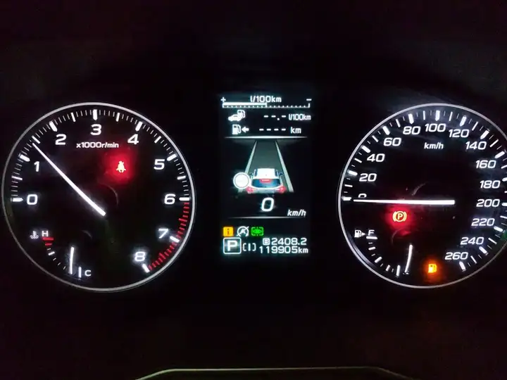 Subaru Outback 2023, foto 16