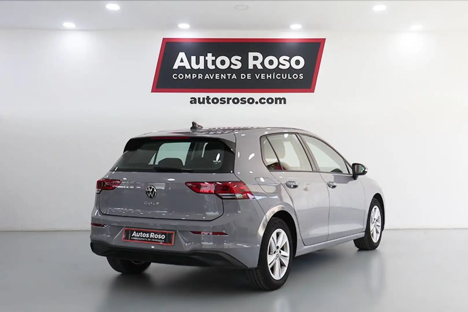Volkswagen Golf 1.0 TSI 81kW (110CV) Gris - 2