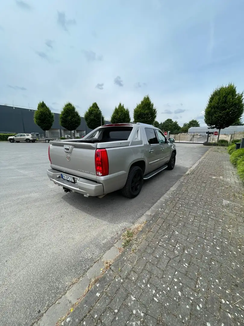 Cadillac Escalade 6.2 V8 Elegance - 2