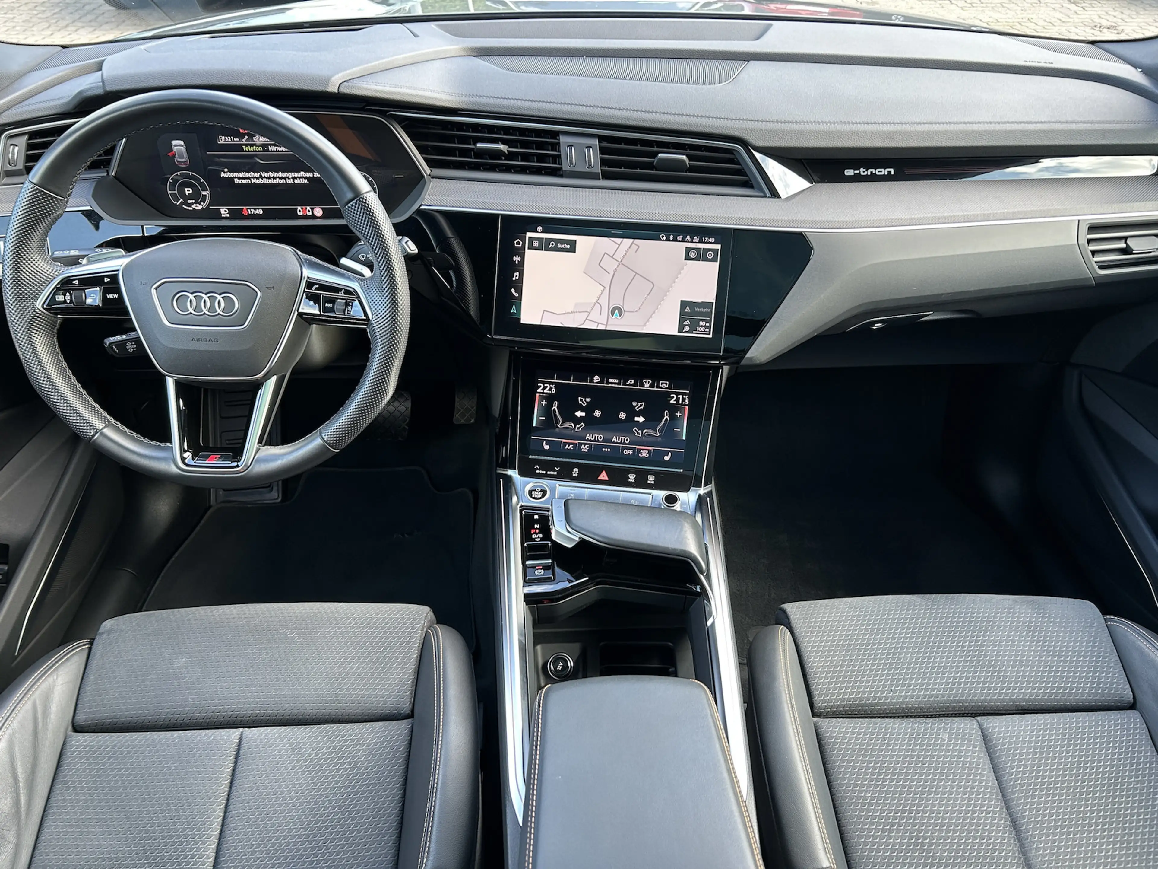 Audi e-tron 55 S line*B&O*360*Matrix*Black*HUD* — photo 9