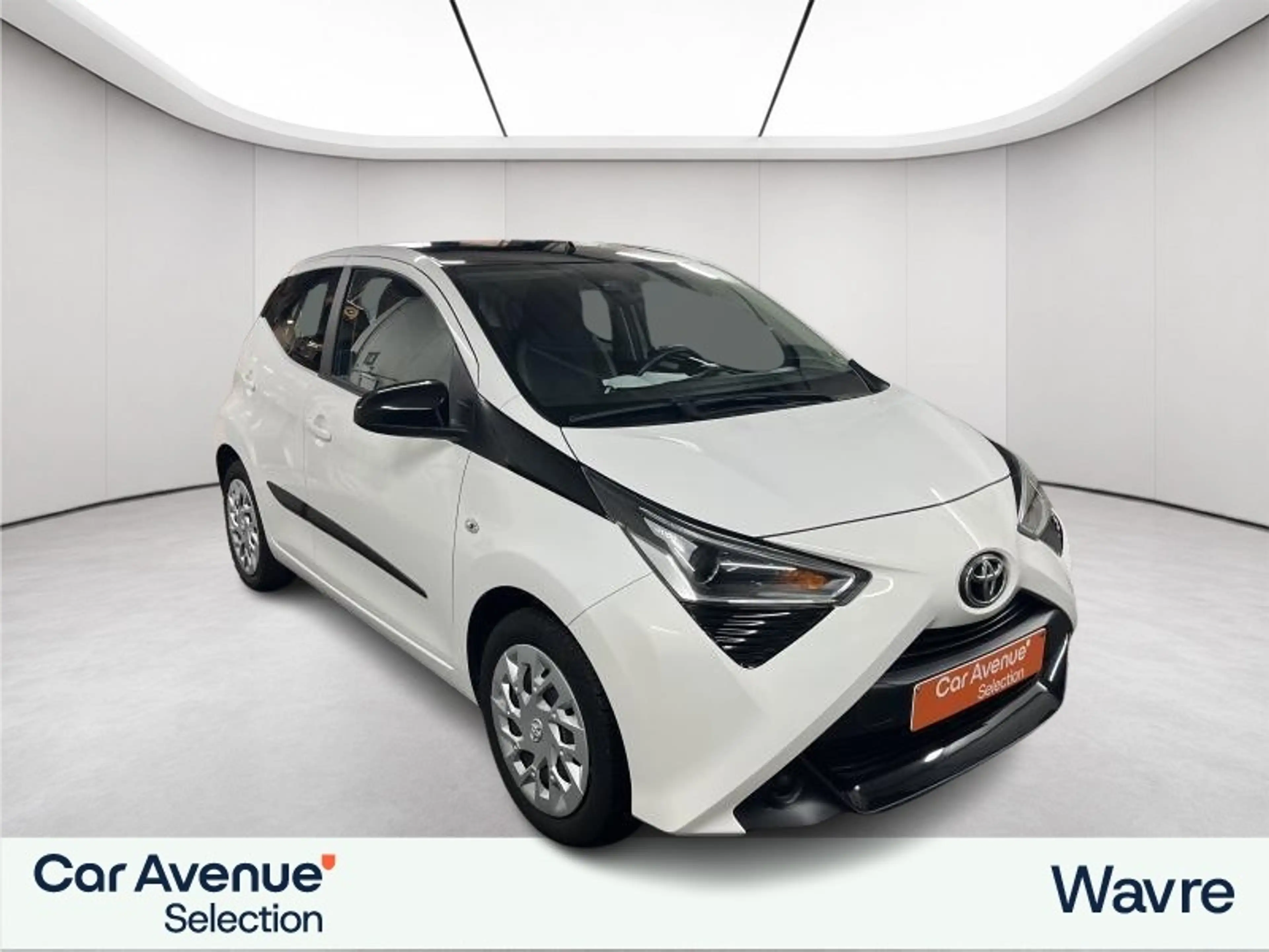 Toyota Aygo x-play2 - AUTOMATIQUE — photo 3
