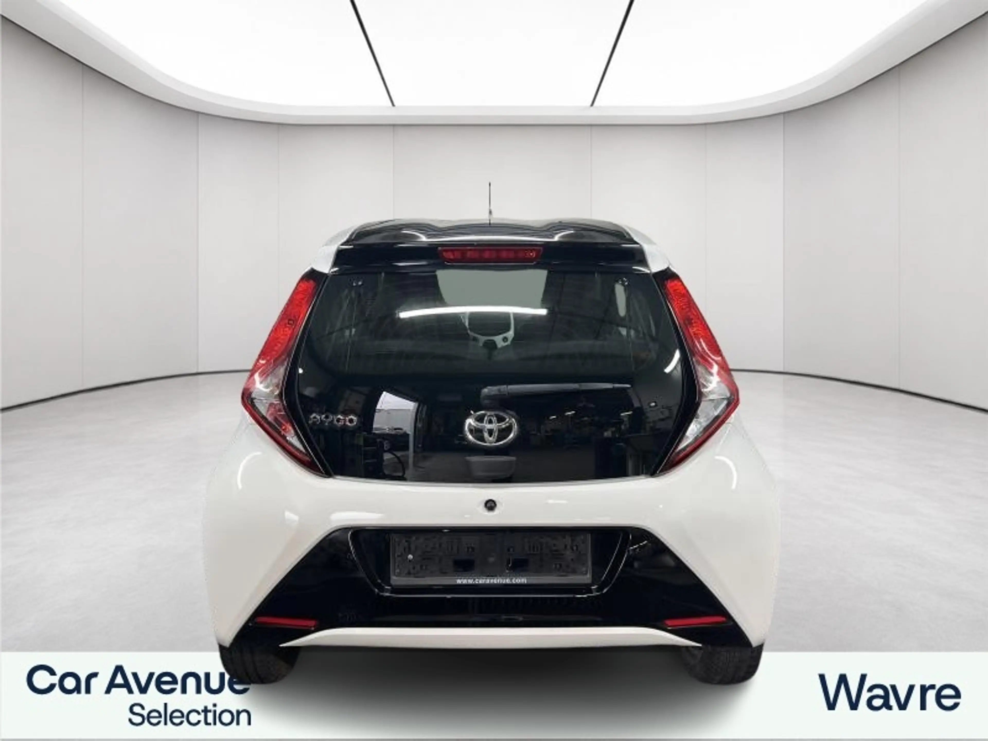 Toyota Aygo x-play2 - AUTOMATIQUE — photo 5