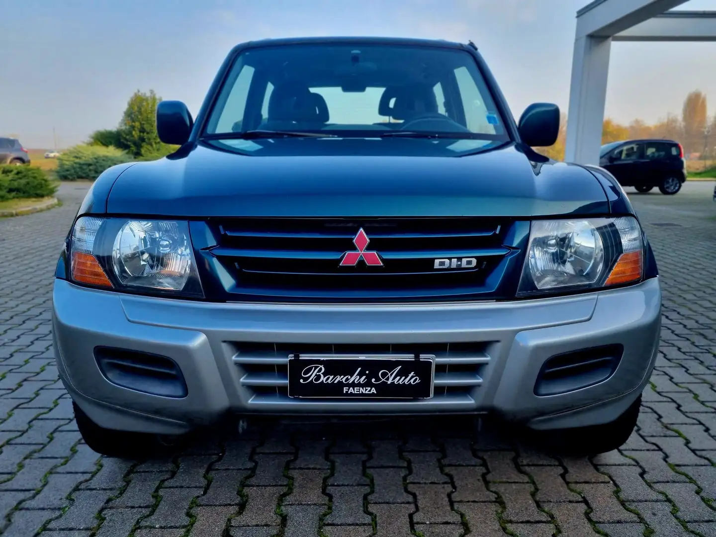 Mitsubishi Pajero Pajero 3.2 16V DI-D 3p. GLS Grün - 1