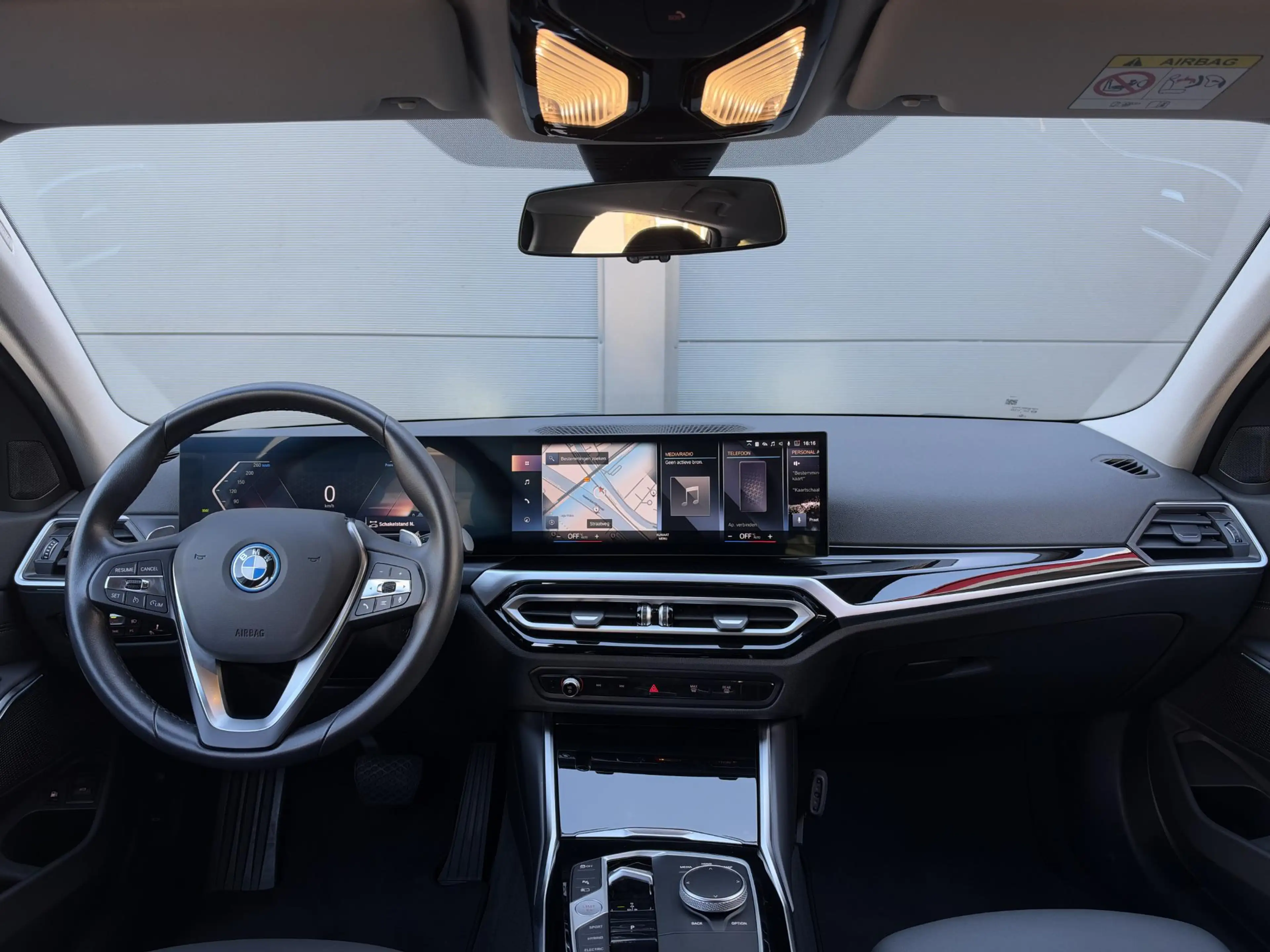 BMW 320 3-serie Touring 320e / 100% Onderhoud / Geen Impor — photo 2