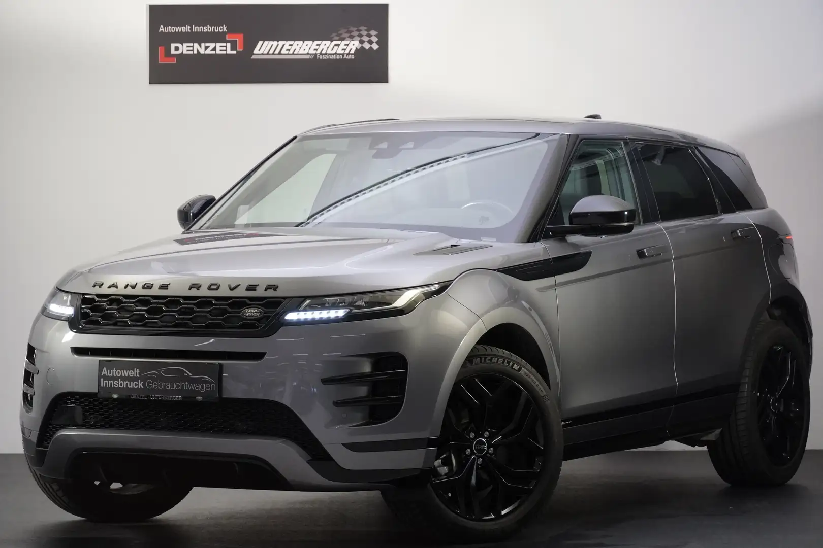 Land Rover Range Rover Evoque P300e PHEV AWD R-Dynamic S Aut. Grau - 2