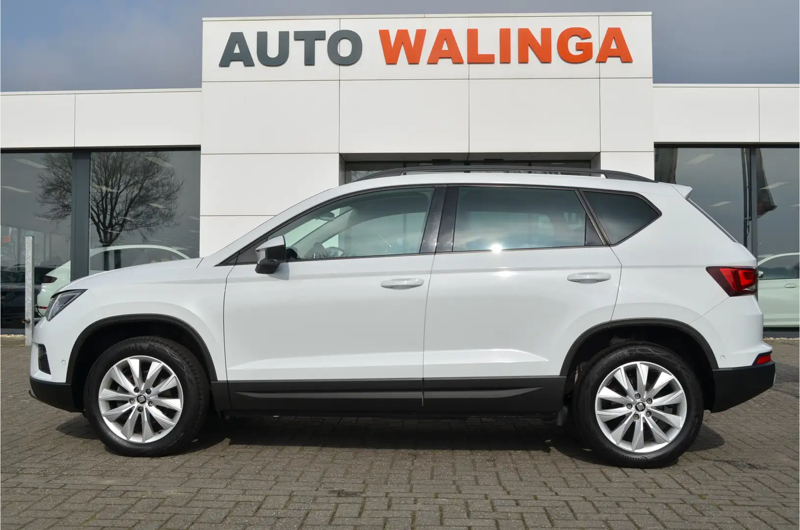 SEAT Ateca 1.0 EcoTSI Style Business Intense Achteruitrijcame Wit - 2