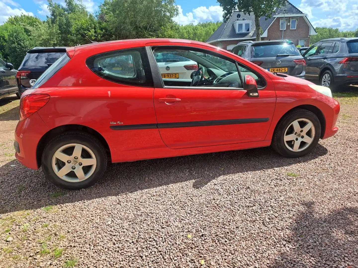 Peugeot 207 1.4 i XR 75 Pk Urban Move Airco, Lmv Rood - 2