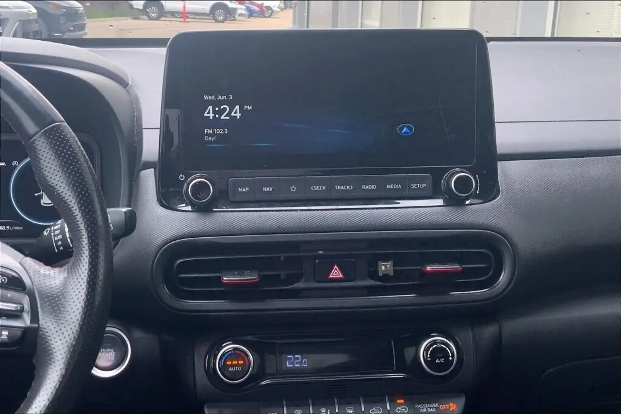 Hyundai KONA снимка Hyundai KONA
