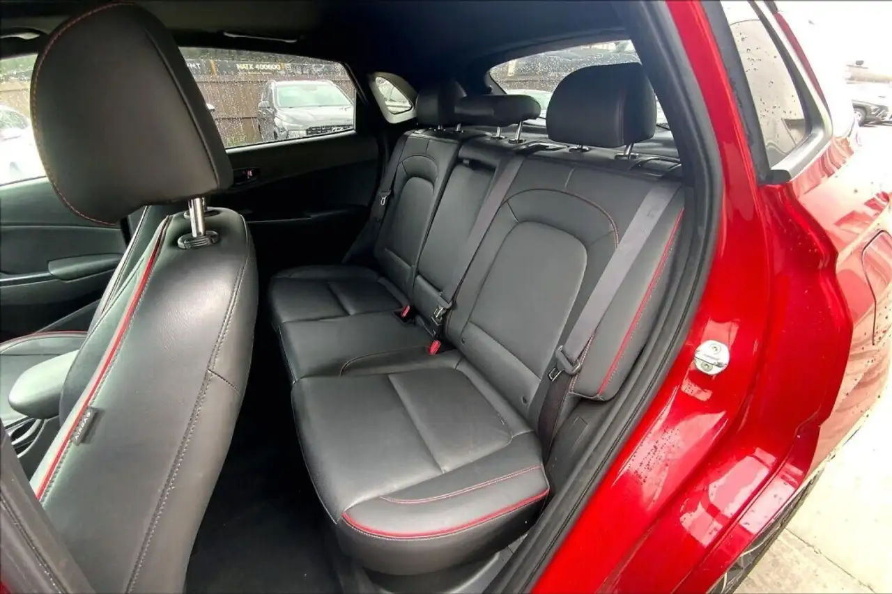 Hyundai KONA снимка Hyundai KONA