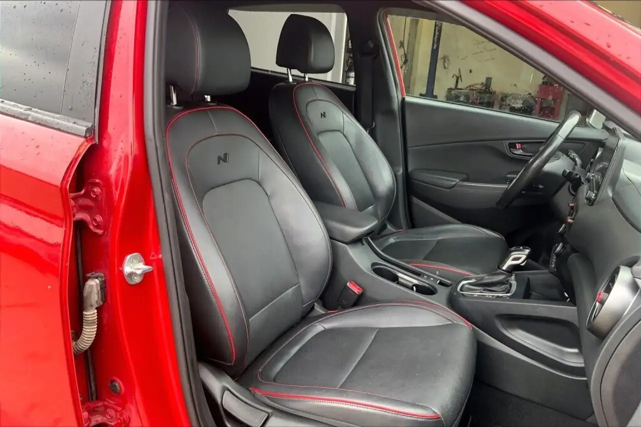 Hyundai KONA снимка Hyundai KONA