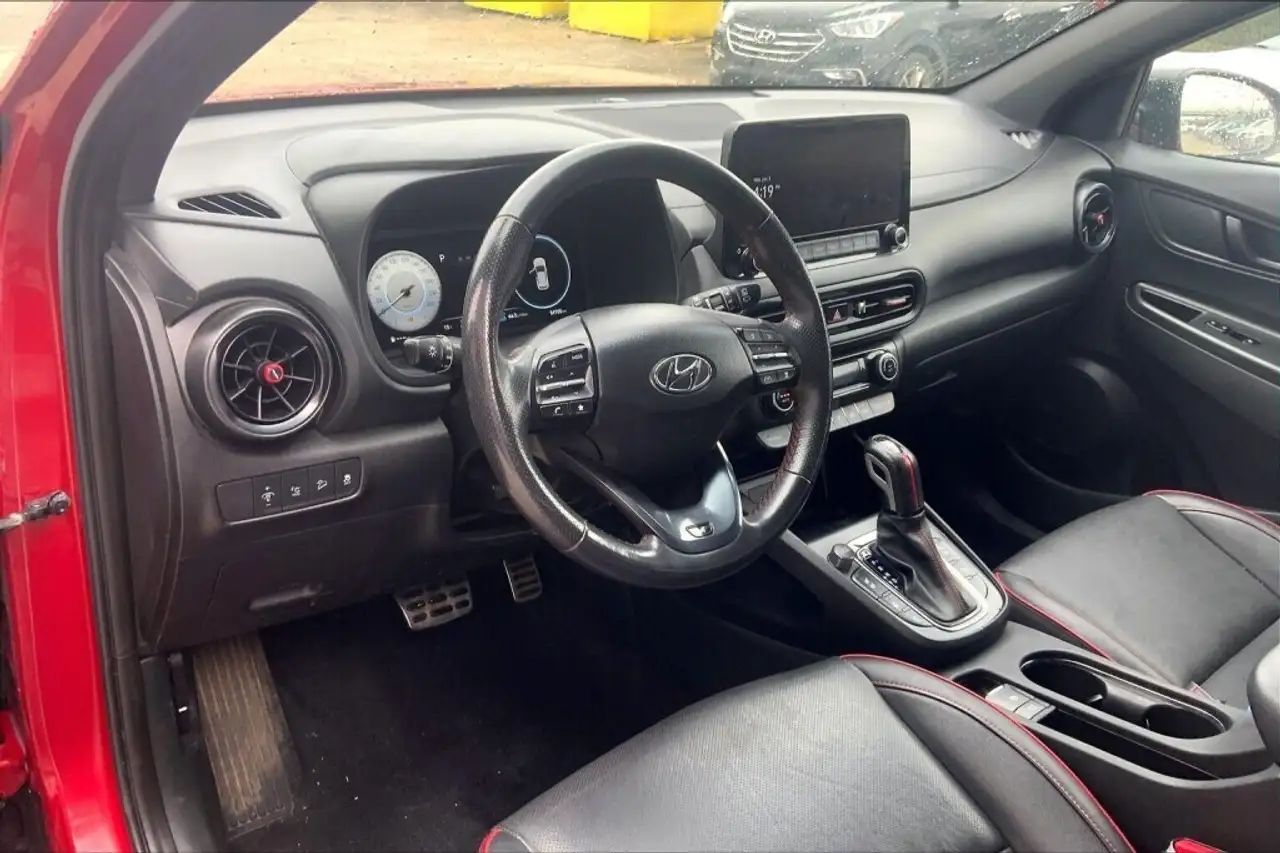 Hyundai KONA снимка Hyundai KONA