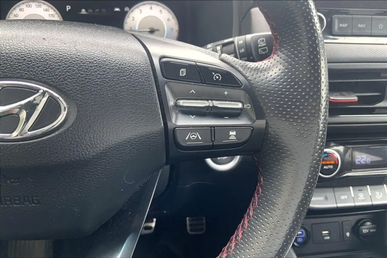 Hyundai KONA снимка Hyundai KONA