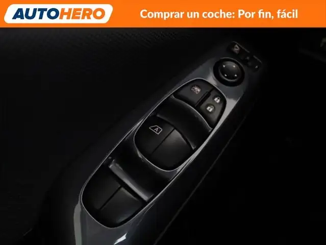 Nissan Juke view 30