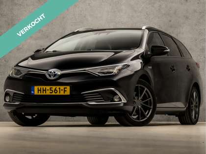 Toyota Auris Touring Sports 1.8 Hybrid Sport Automaat (PANORAMA