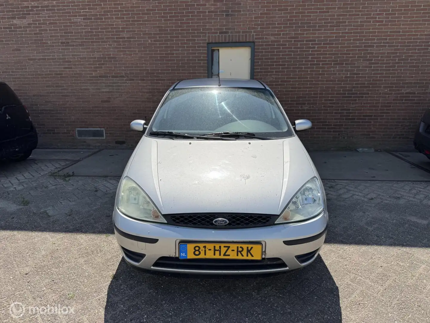 Ford Focus 1.4-16V Cool Edition ✓Airco ✓APK tot 01-2026 Grau - 2