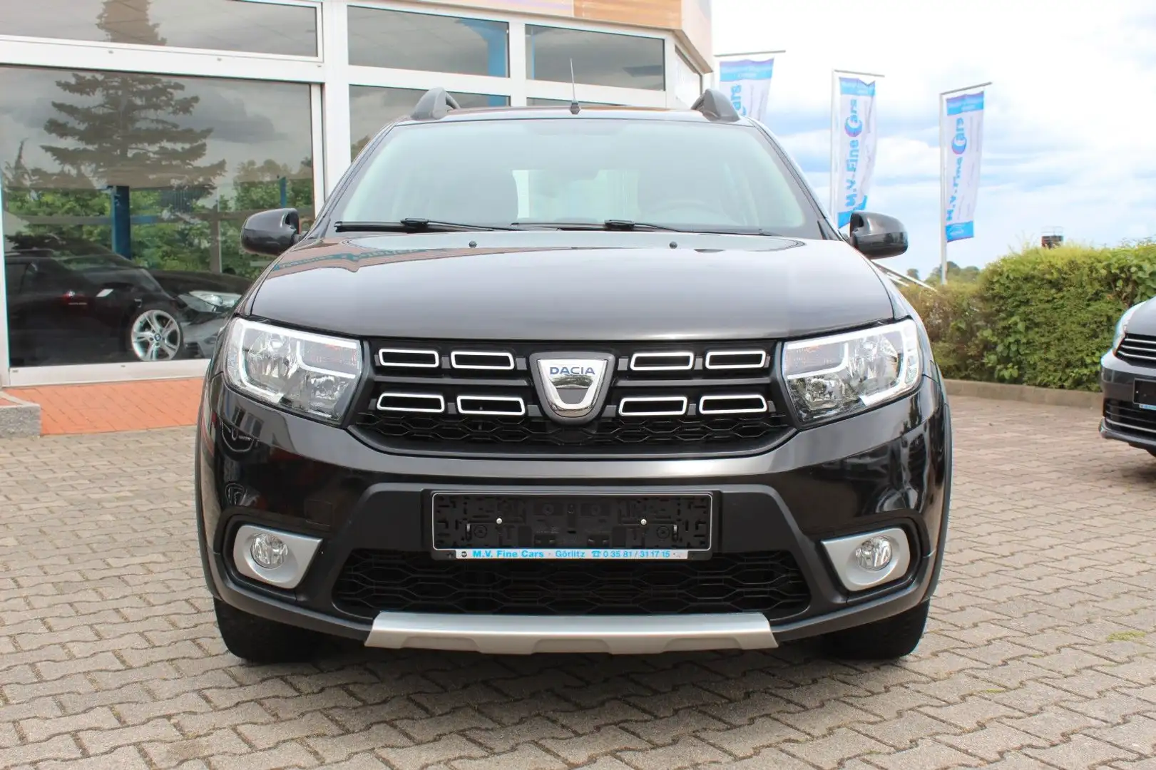 Dacia Sandero II Stepway Celebration Schwarz - 2