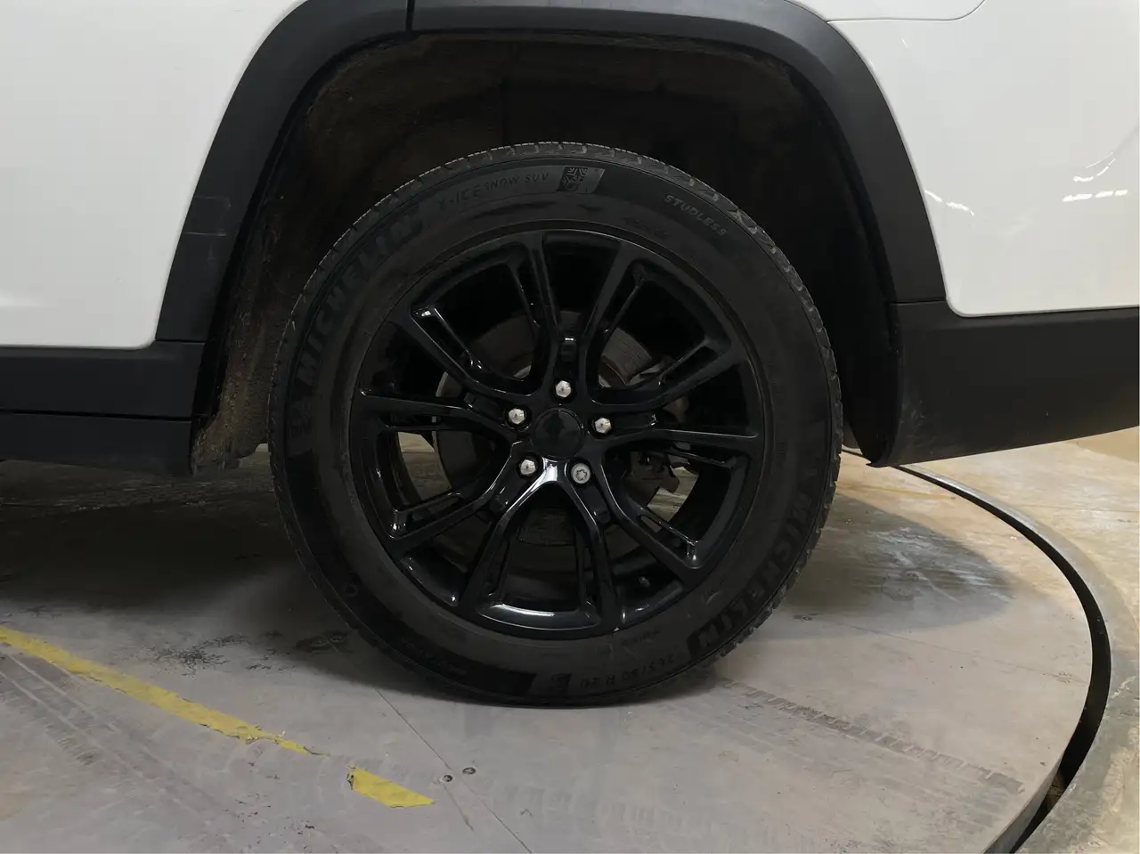 Jeep Grand Cherokee снимка Jeep Grand Cherokee