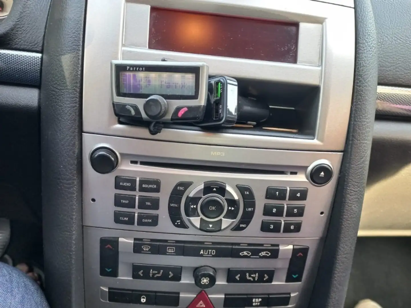 Peugeot 407 SW 2.0HDI Premium - 2