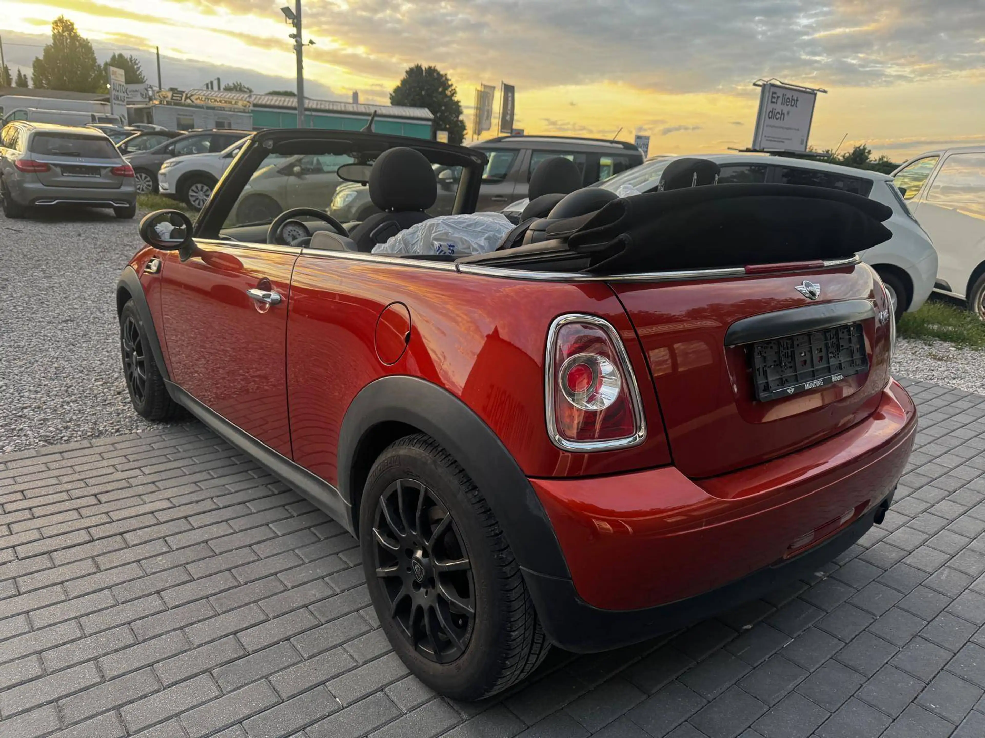 MINI One Cabrio One  Bixenon PDC 8fach bereift Scheckheftgepflegt — photo 5