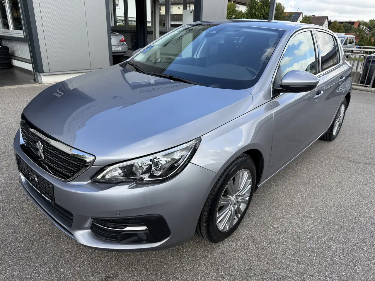 Peugeot 308