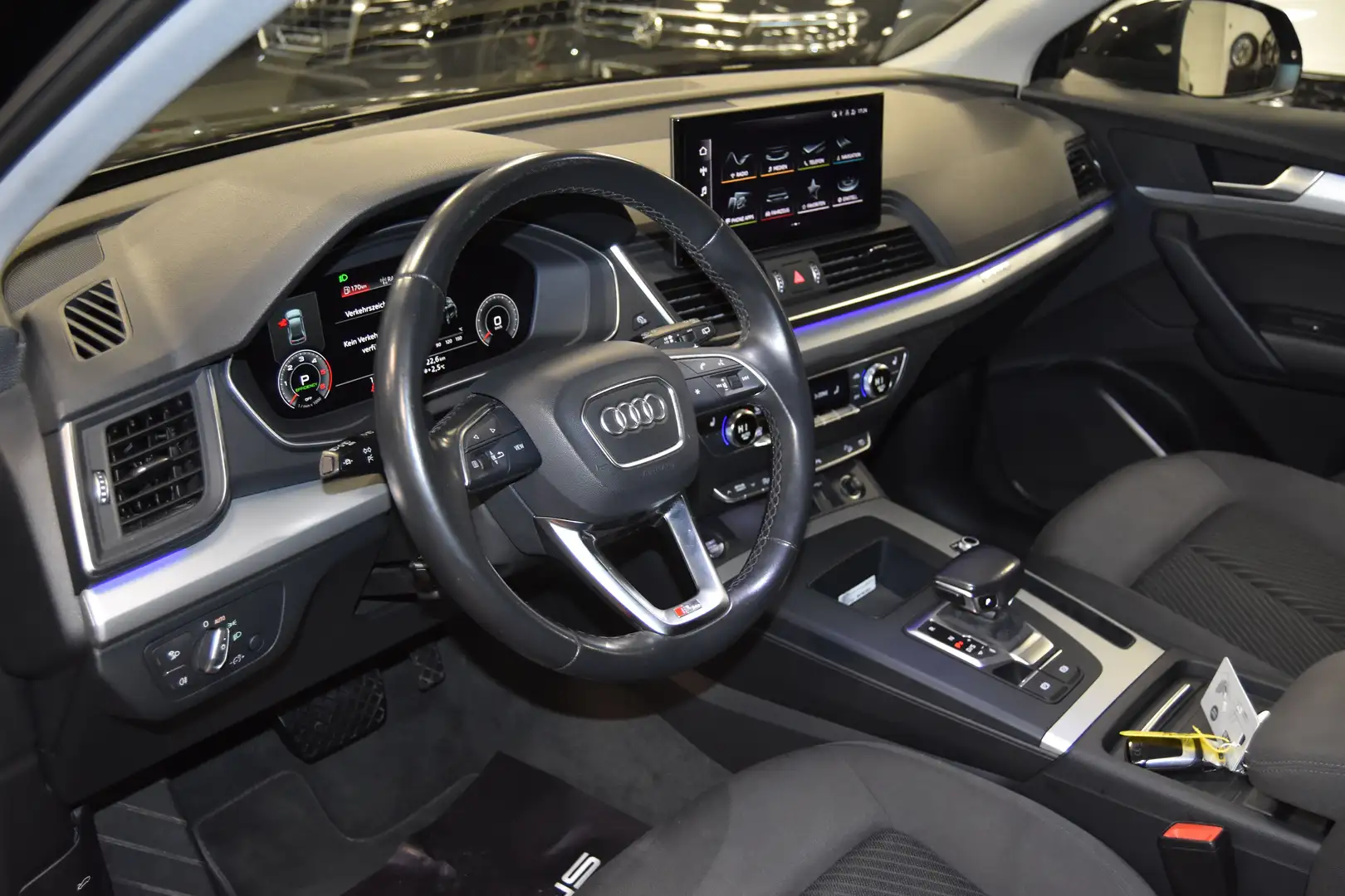 Audi Q5 50 TDI quattro advanced~S LINE~DIGITAL~1HAND~LED Zwart - 2