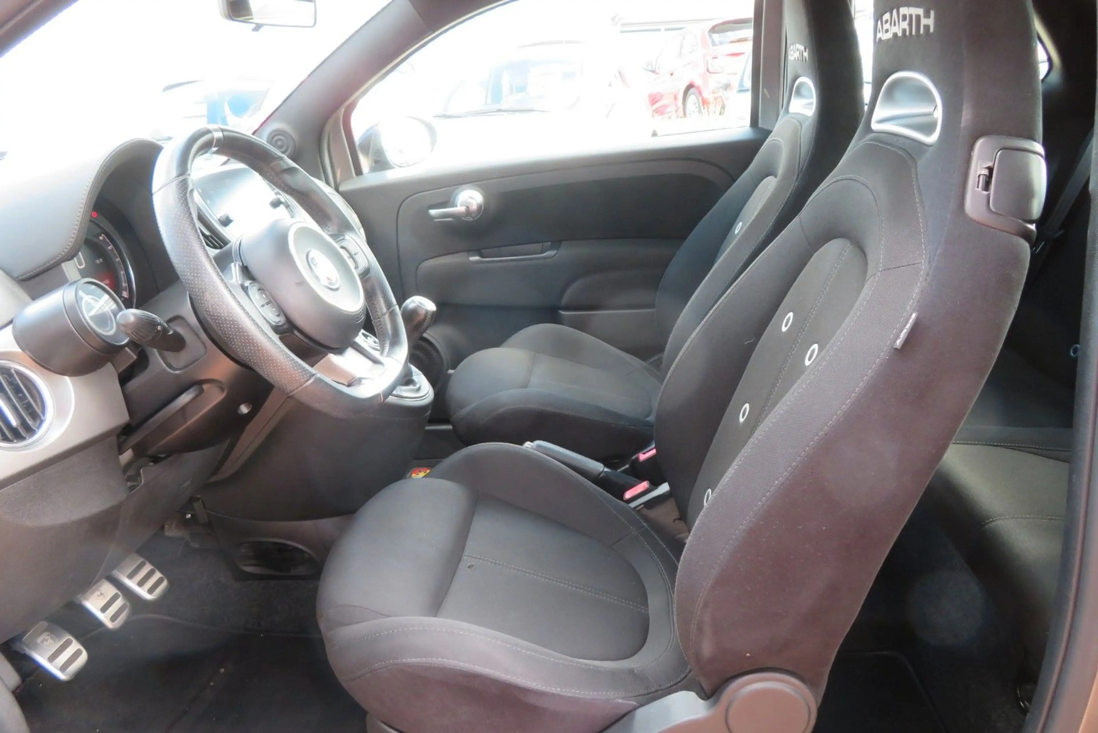 Abarth 595C Pista 1.4 T-Jet 160PS — photo 10