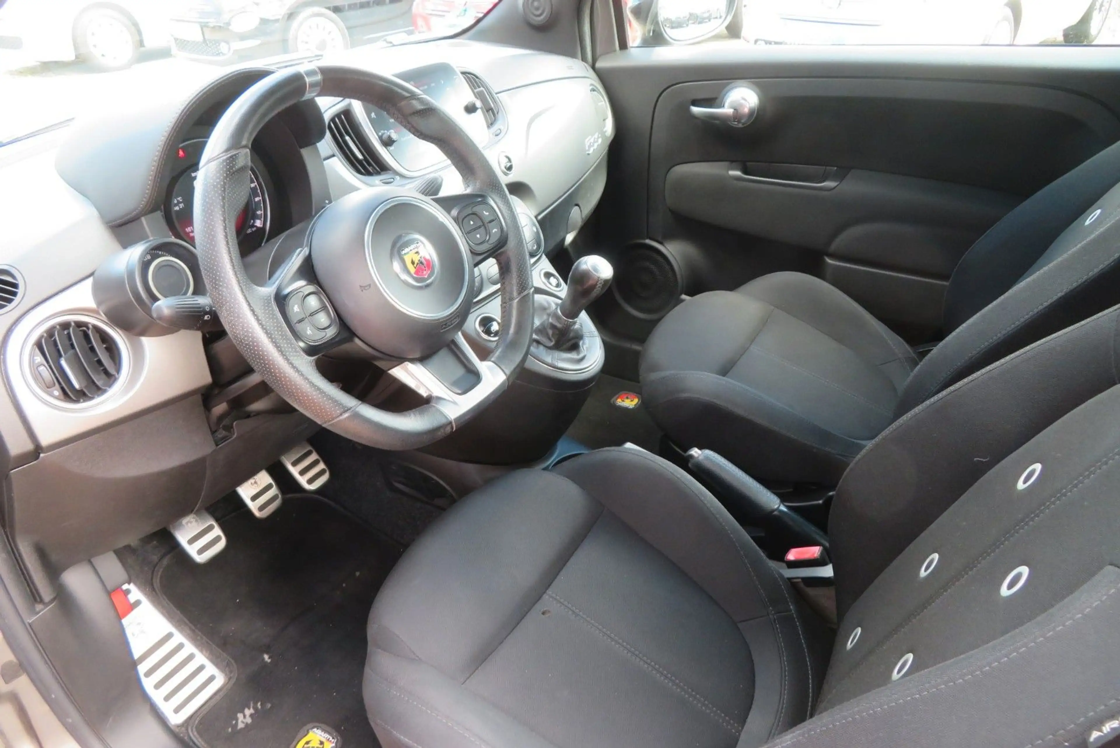 Abarth 595C Pista 1.4 T-Jet 160PS — photo 9