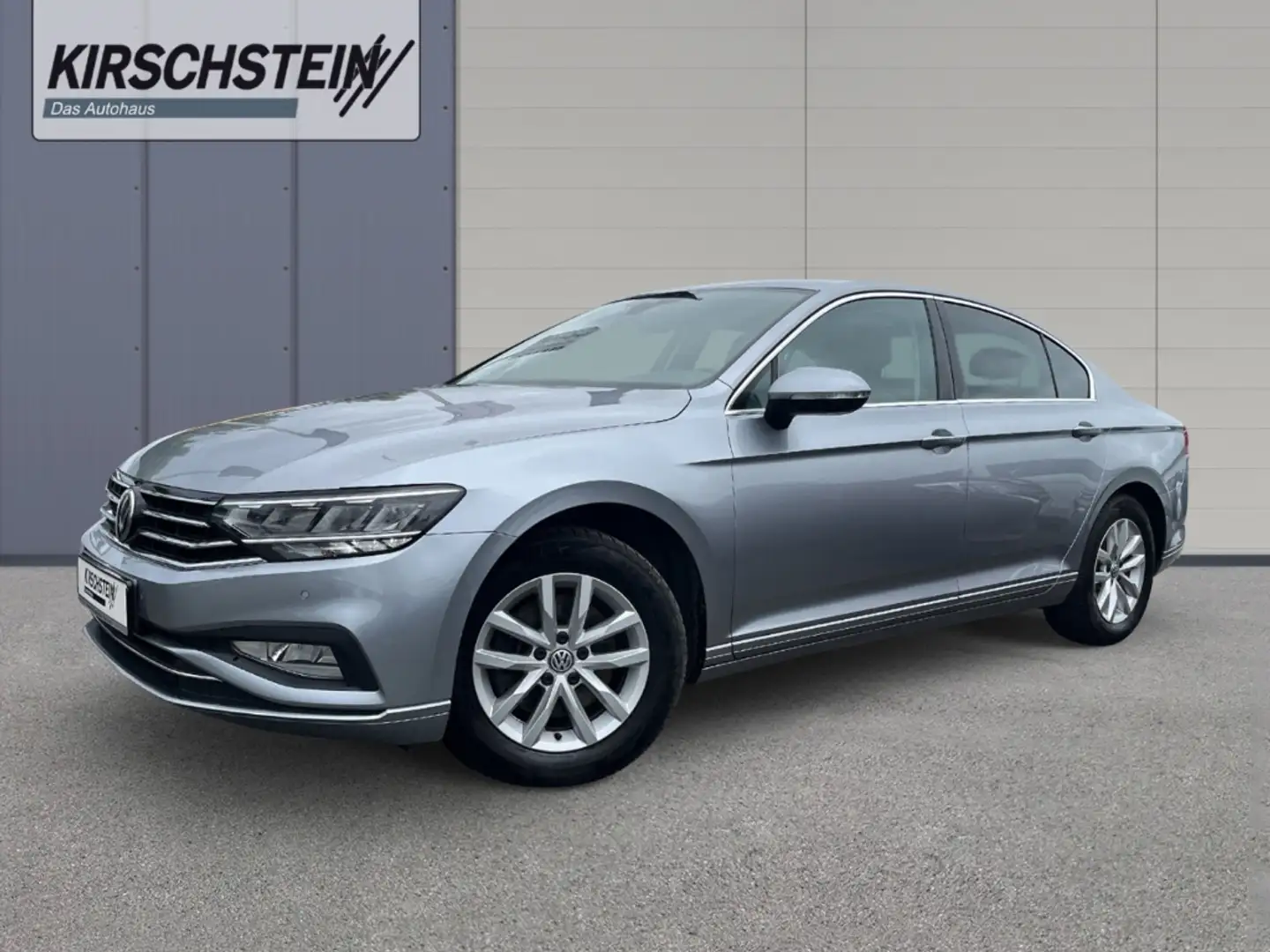 Volkswagen Passat Limousine Business 1.5 TSI BMT Parklenkass. Srebrny - 2