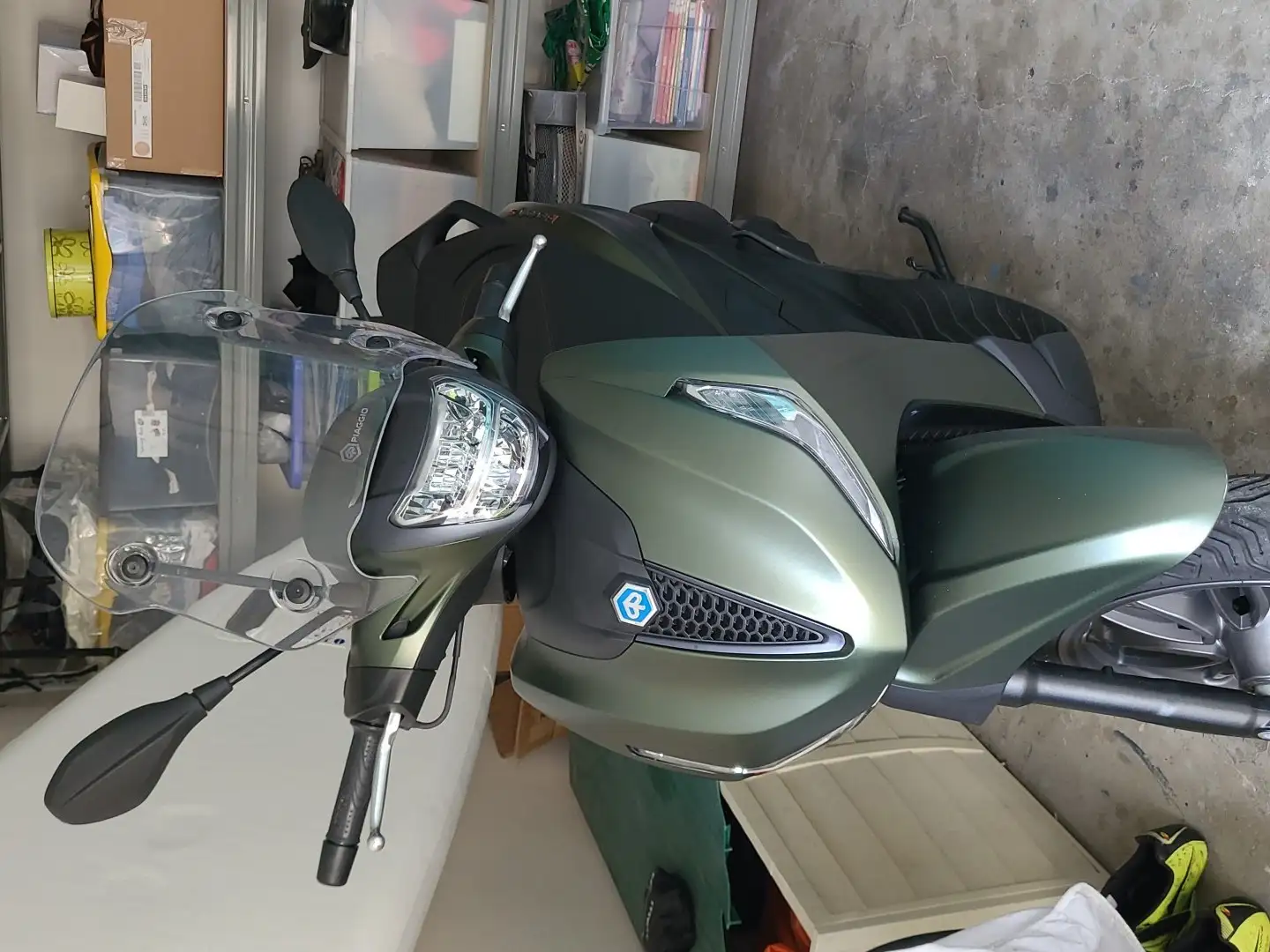 Piaggio Beverly 300 sport Verde - 1