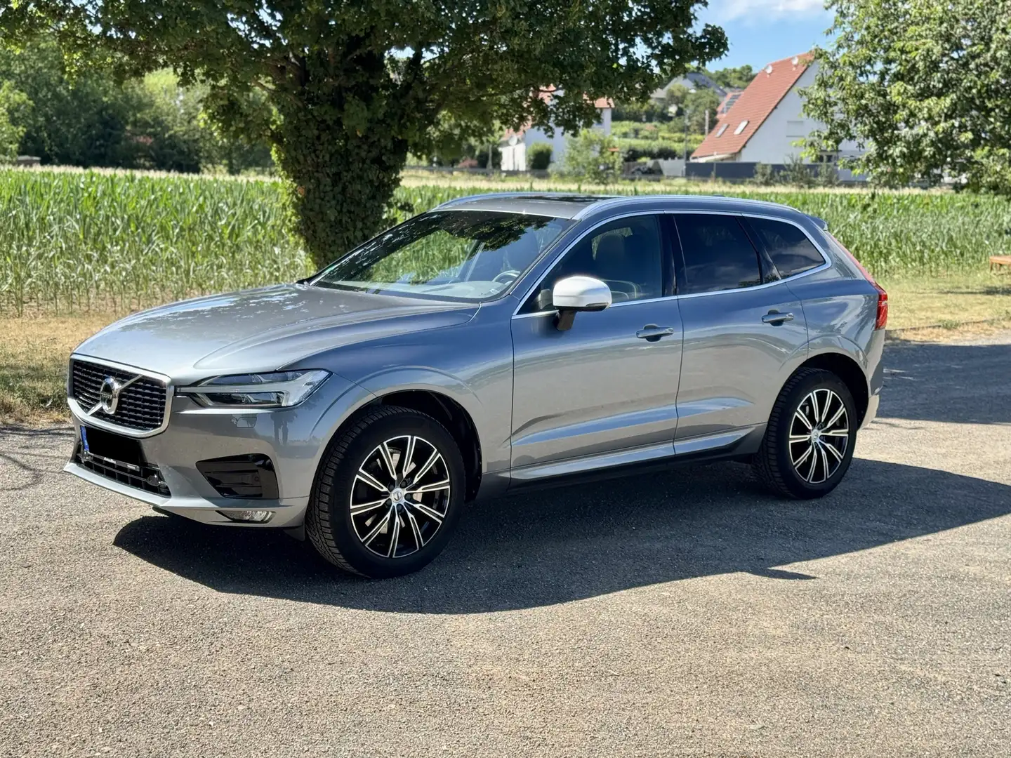 Volvo XC60 D5 AWD Geartronic RDesign - 1