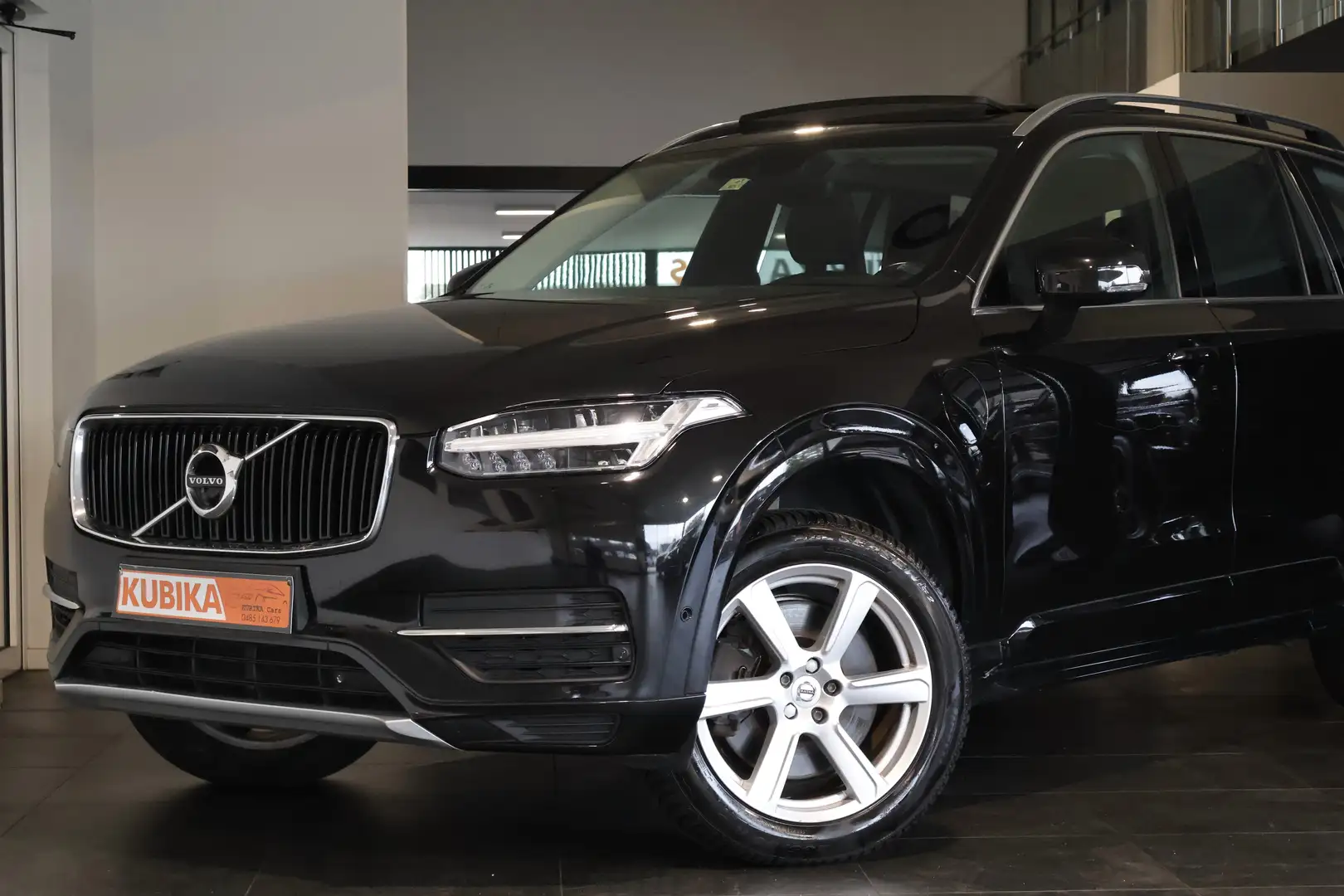 Volvo XC90 XC90 T8 AWD Twin Engine*BTW TrekH 7Zit Pano DodeH Zwart - 2