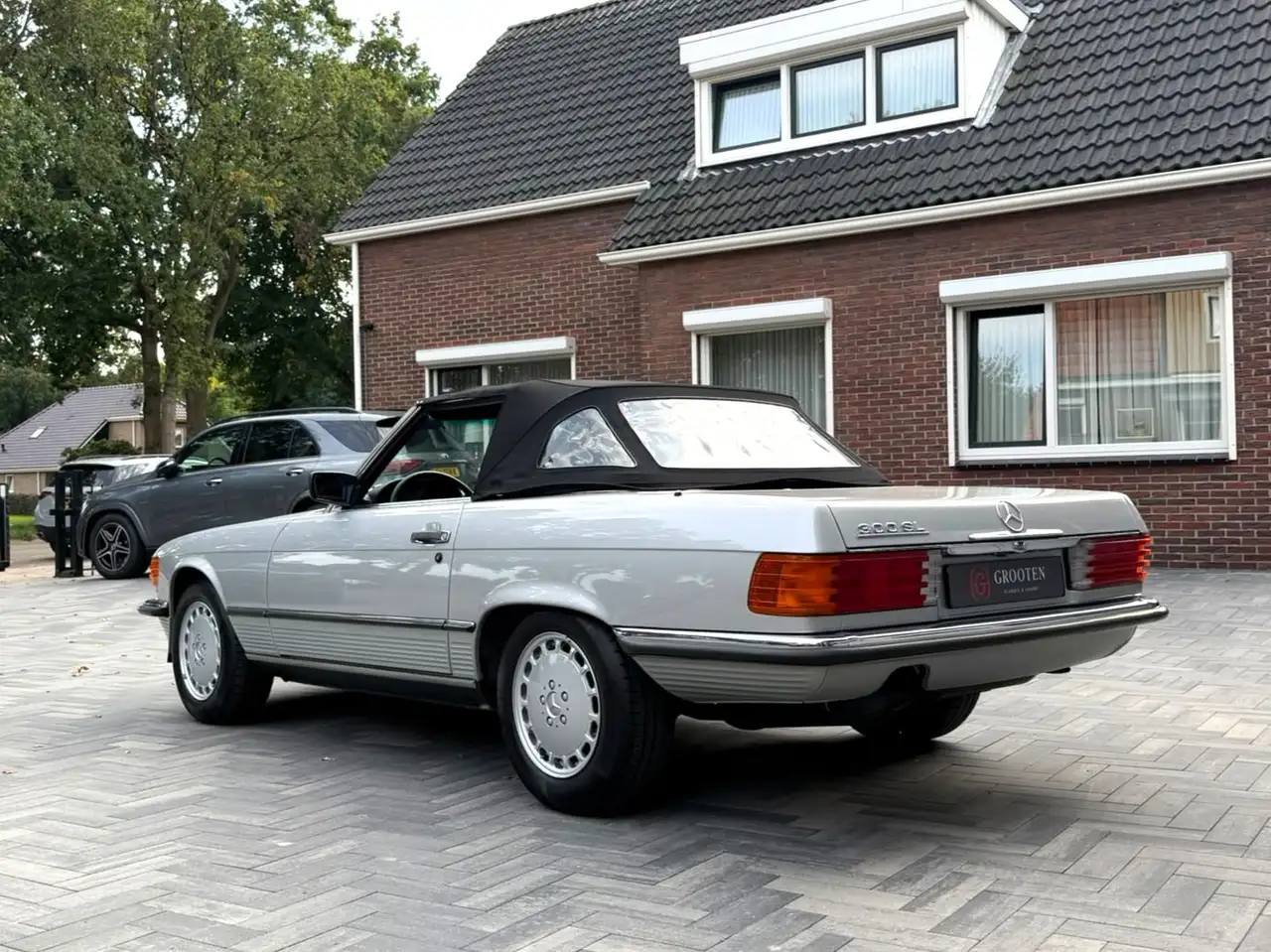 Mercedes-Benz SL 300 SL - R107 - 65.000 km - Mint, foto 2
