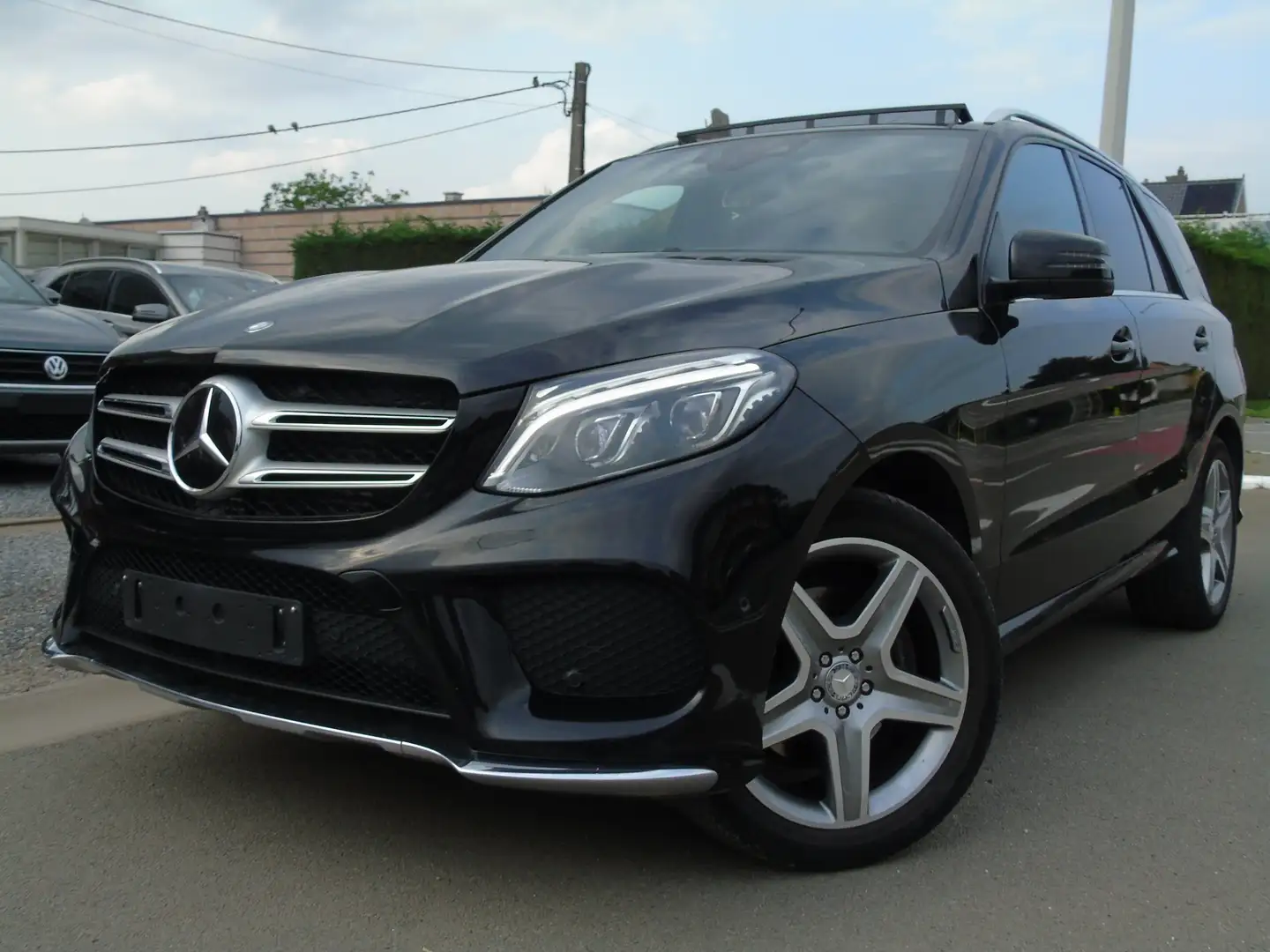 Mercedes-Benz GLE 250 d 4-Matic AMG *1e EiGEN*LEDER*PANORAMA*Full-Option Negru - 1