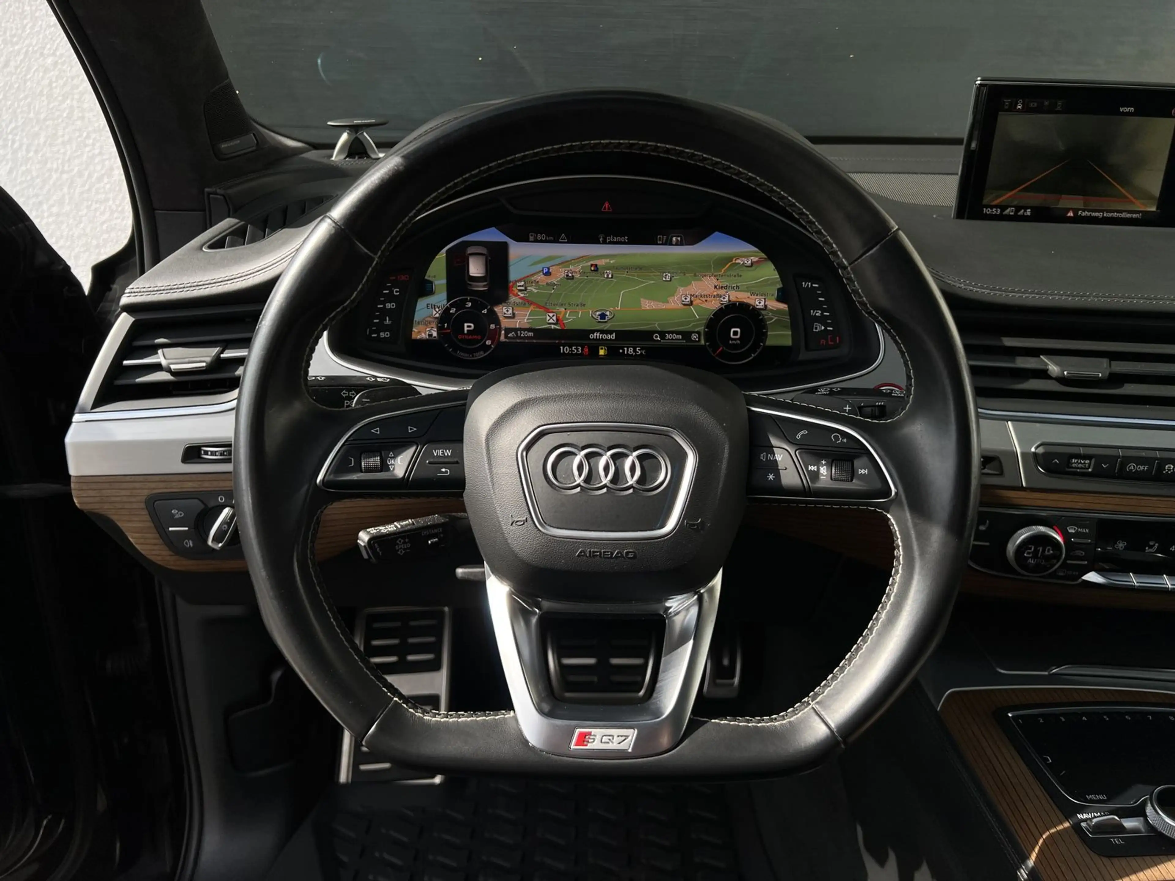 Audi SQ7 4.0 TDI quattro AHK PANO B&O HUD LUFT ACC — photo 13