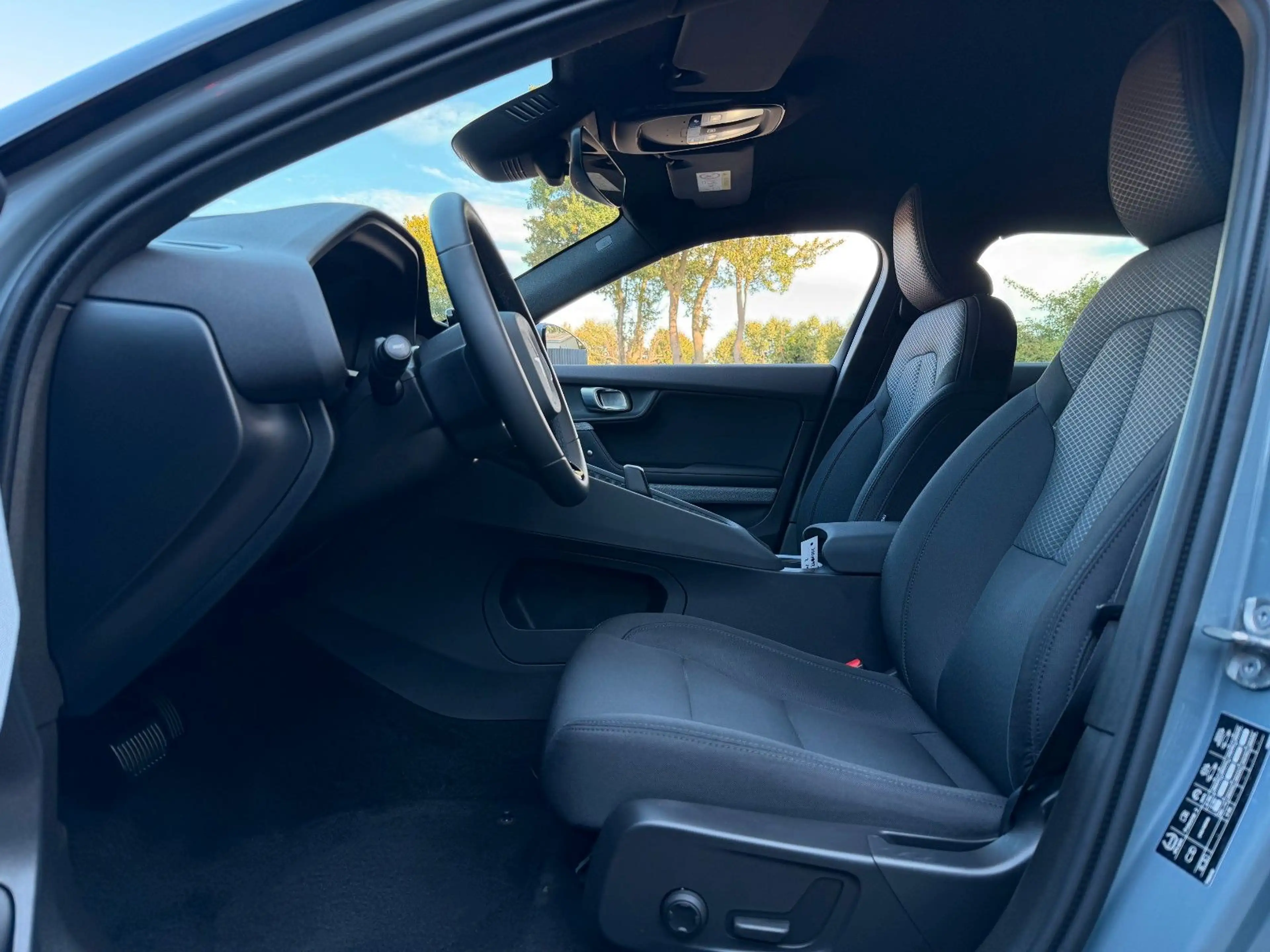 Polestar 2 POLESTAR 2 SINGLE 78kWh*19"ALU*LED*KEYLESS ENTRY — photo 6