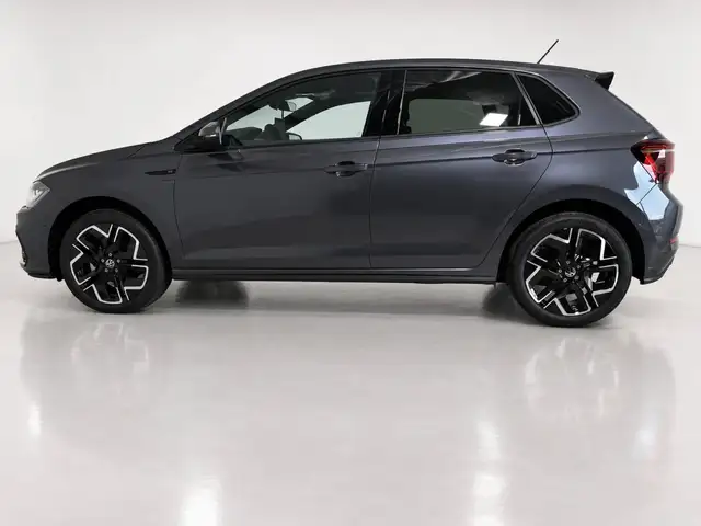 Volkswagen Polo view 6