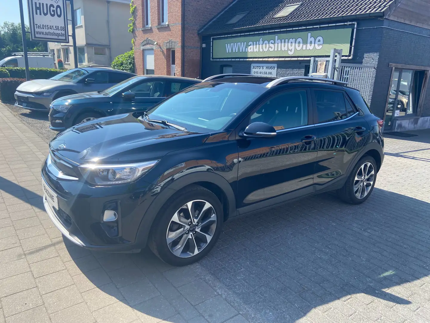 Kia Stonic 1.4i NAVI AIRCO CRUISE ALU ZETELVERW. CAMERA Noir - 1