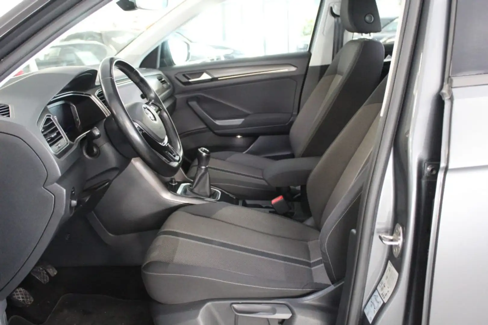 Volkswagen T-Roc 1.6 TDI 116 CV Style Led B-Motion Technology Gris - 2