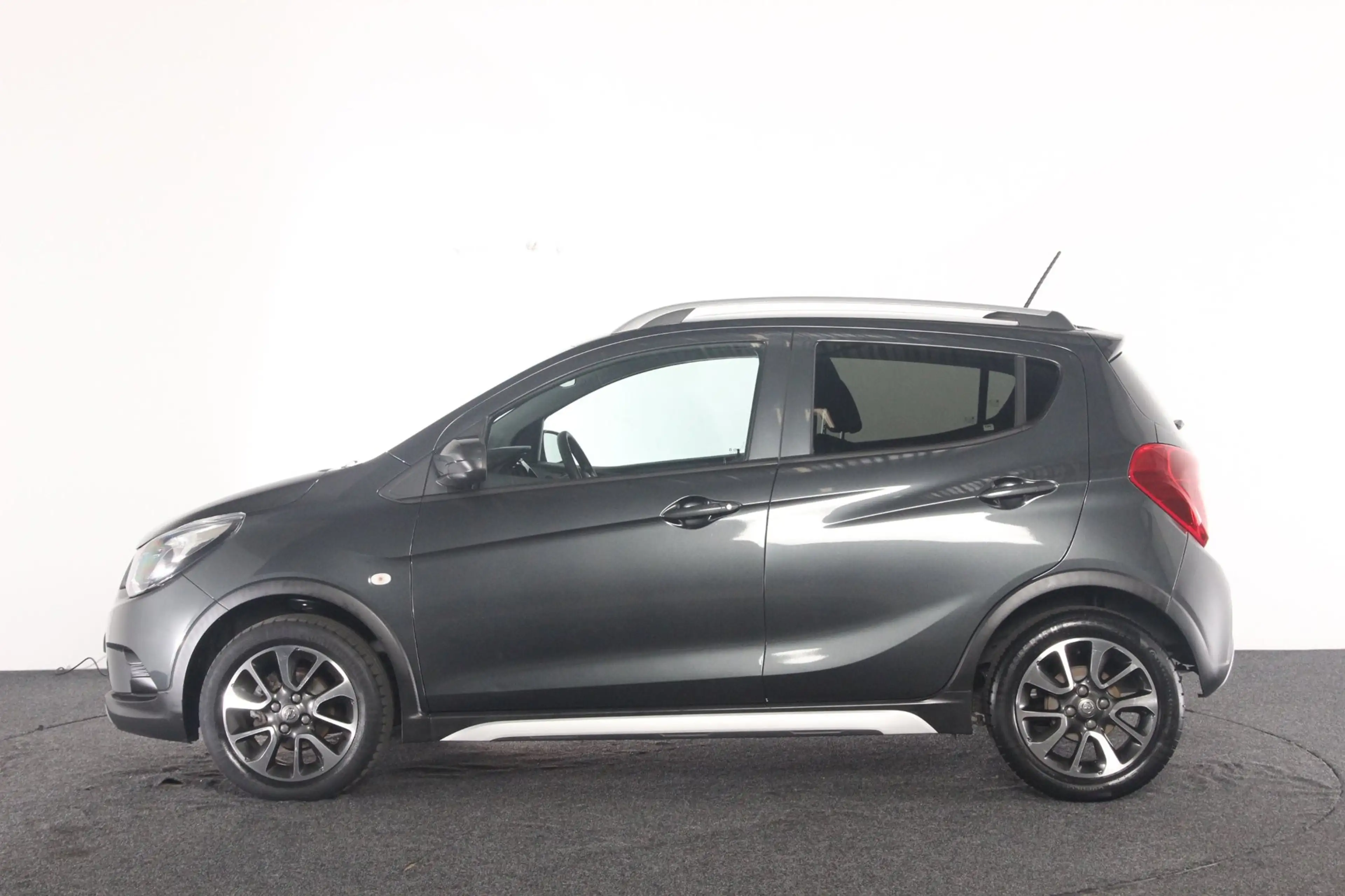 Opel Karl 1.0 Rocks Online Edition | navigatie | pdc achter — photo 3