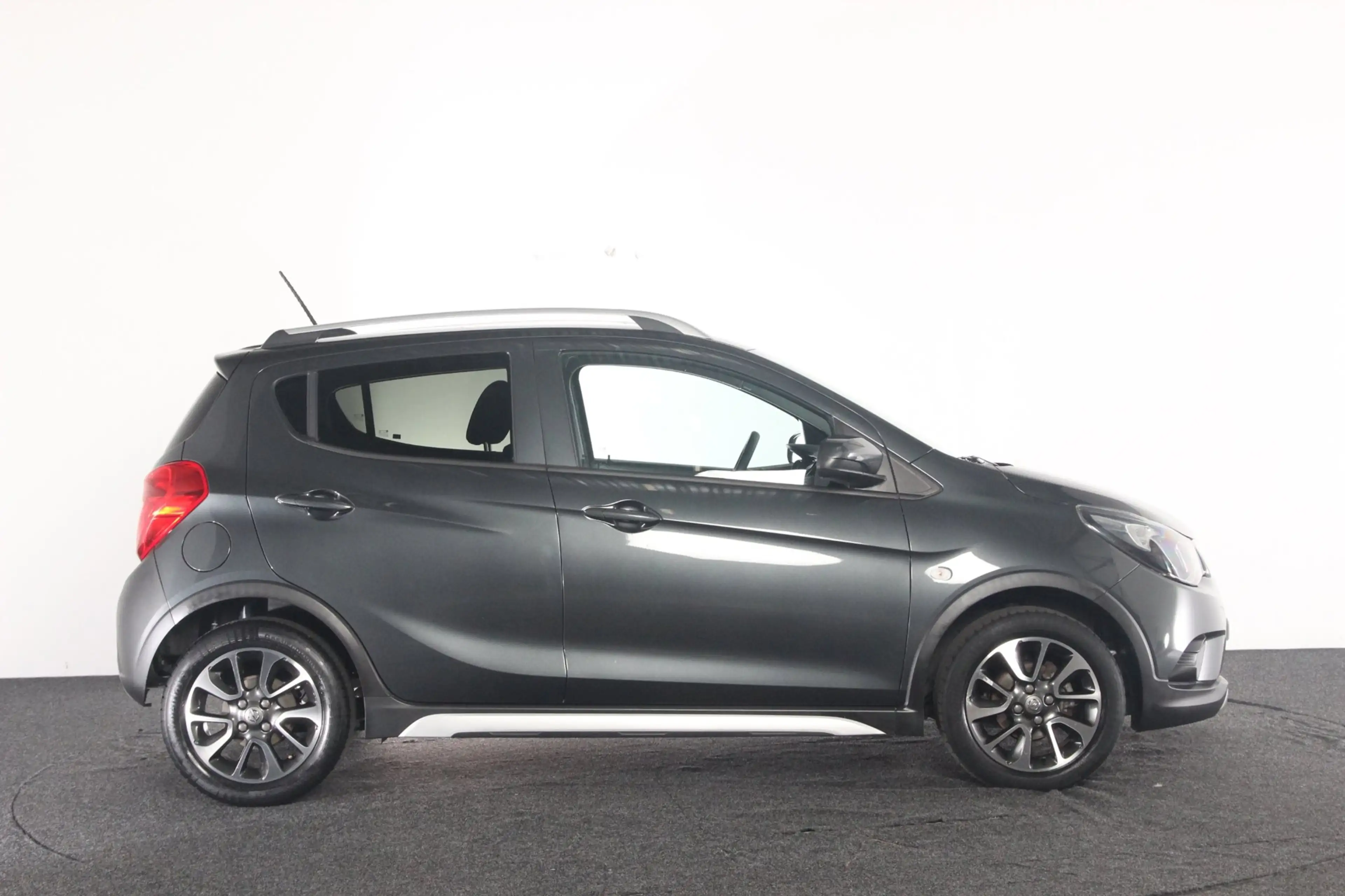 Opel Karl 1.0 Rocks Online Edition | navigatie | pdc achter — photo 4