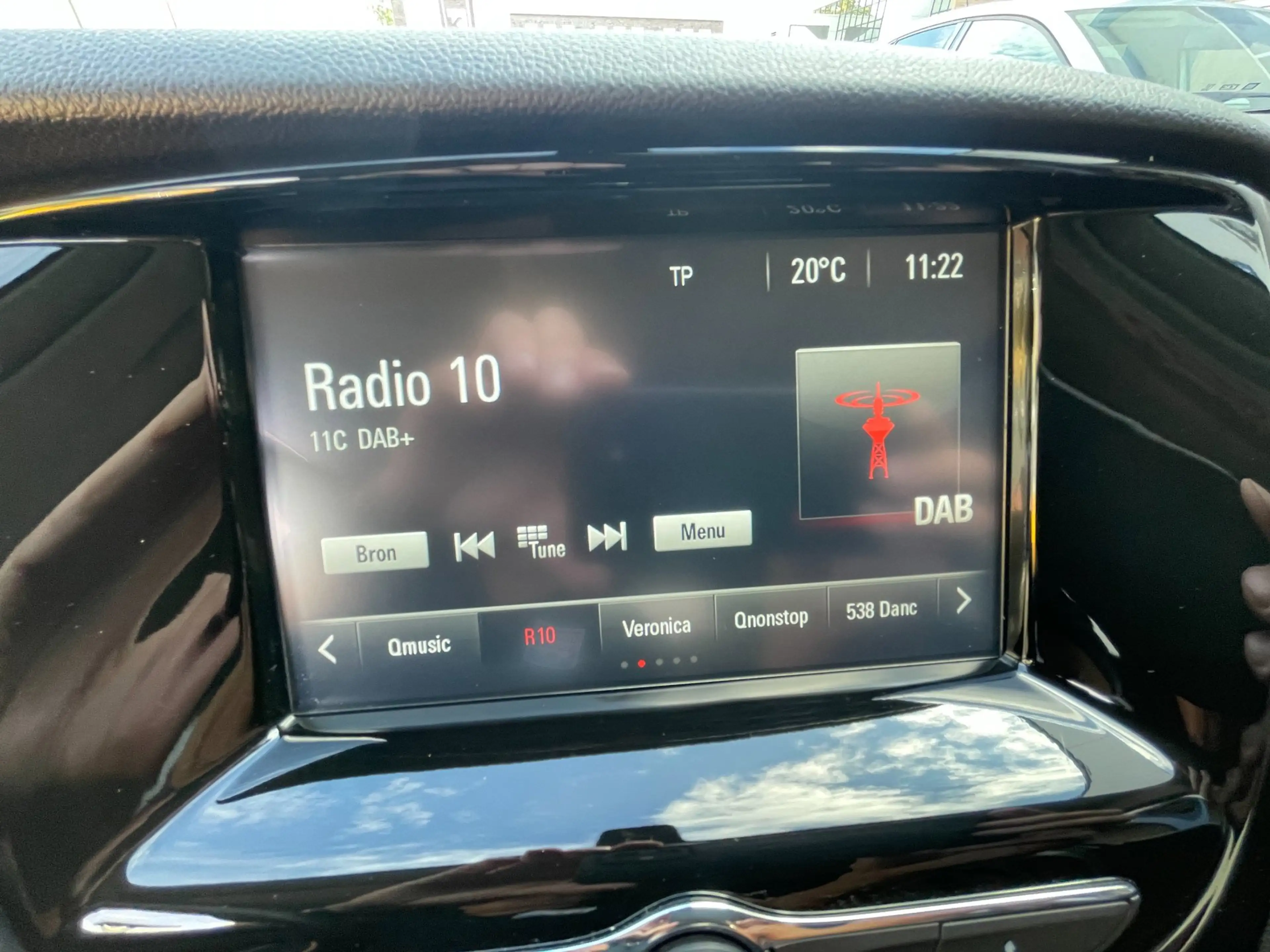 Opel Karl 1.0 Rocks Online Edition | navigatie | pdc achter — photo 12