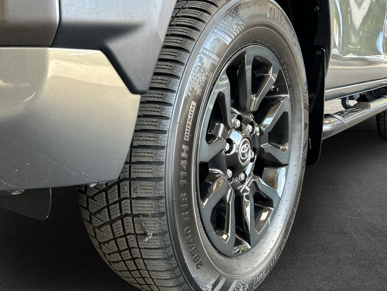 Toyota Hilux HiLux 4x4 Double Cab MHEV Autm. Invincible — photo 6
