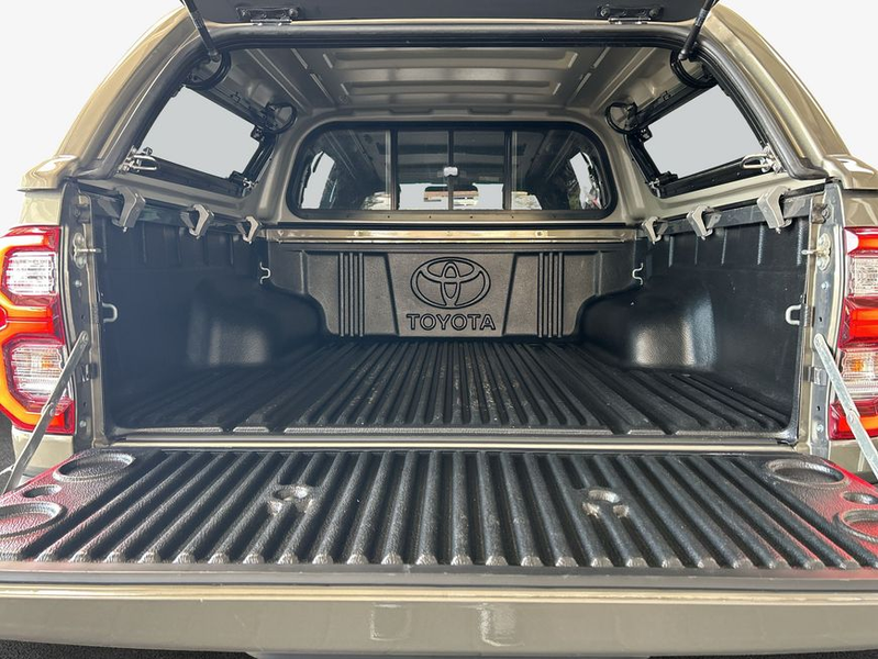 Toyota Hilux HiLux 4x4 Double Cab MHEV Autm. Invincible — photo 8