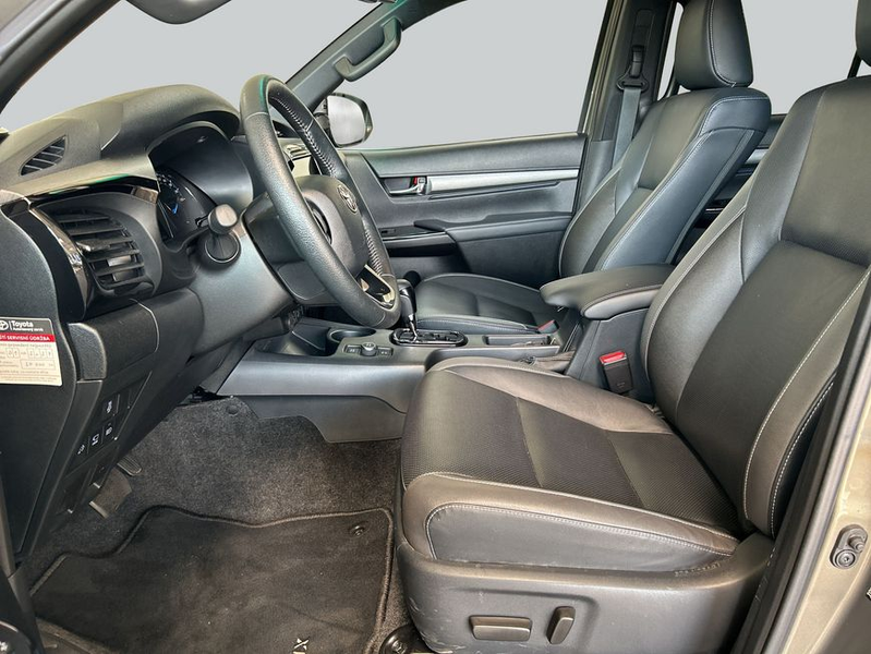 Toyota Hilux HiLux 4x4 Double Cab MHEV Autm. Invincible — photo 9