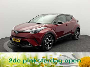 1.8 Hybrid Style Ultimate Two-Tone | Navigatie | C