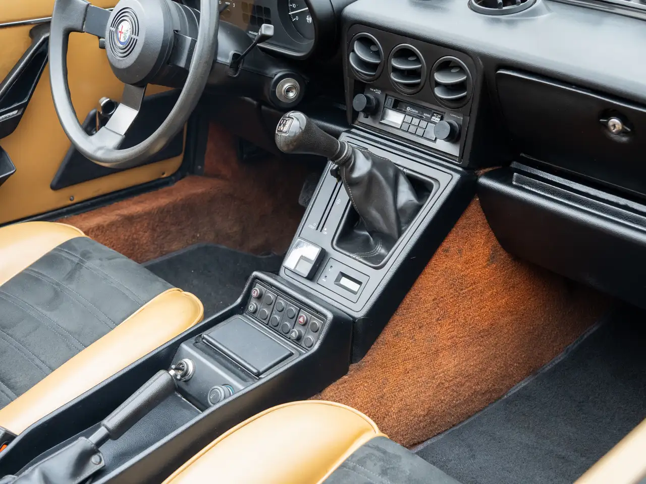 Alfa Romeo Spider снимка Alfa Romeo Spider