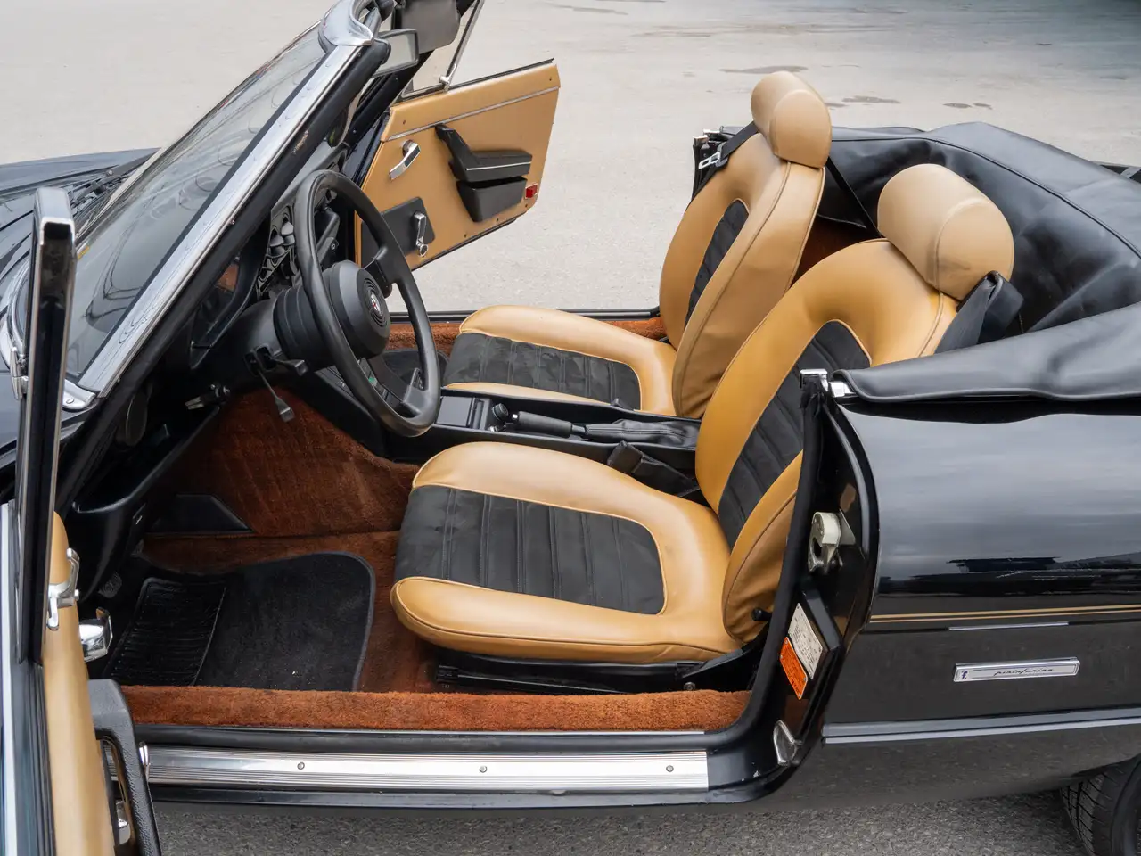 Alfa Romeo Spider снимка Alfa Romeo Spider