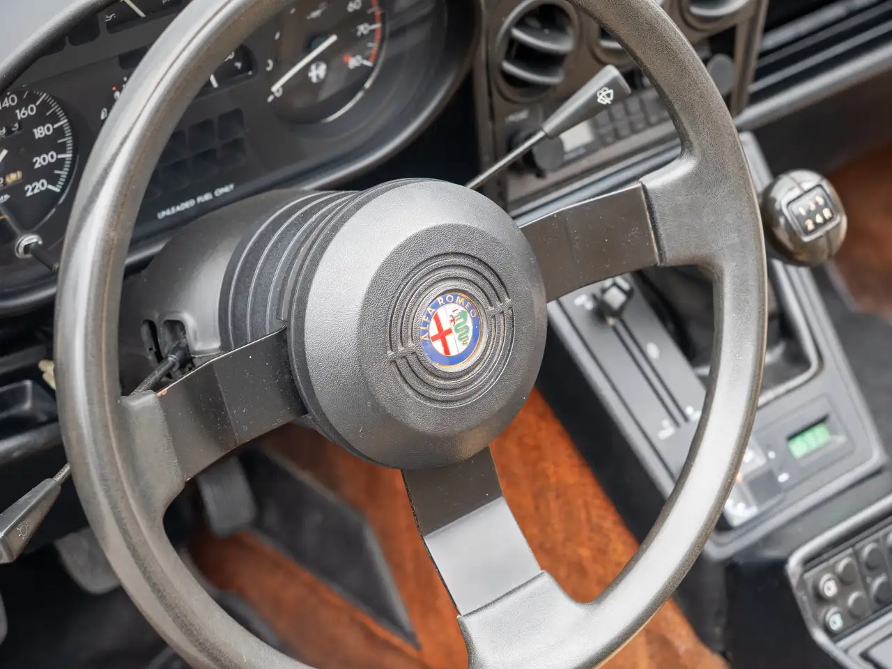 Alfa Romeo Spider снимка Alfa Romeo Spider