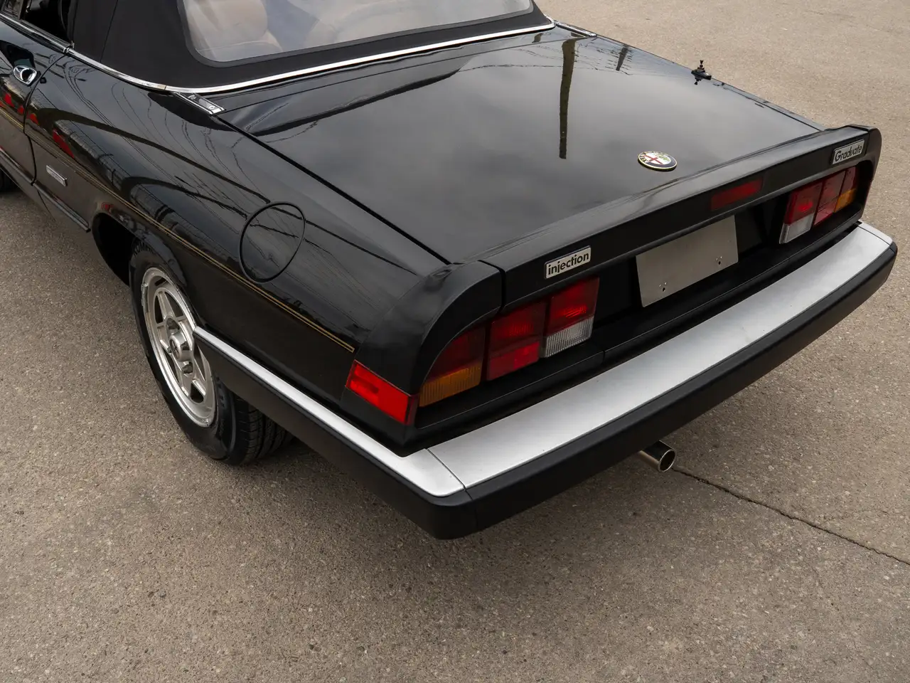 Alfa Romeo Spider снимка Alfa Romeo Spider
