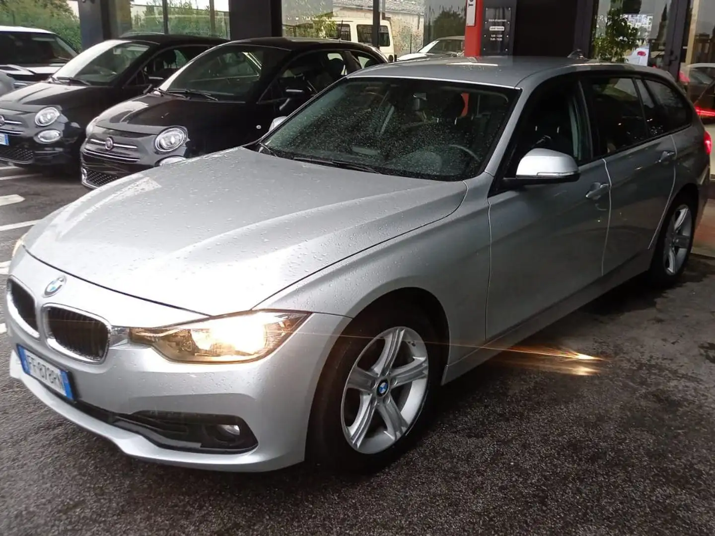 BMW 316 Serie 3 F31 2015 Touring 316d Touring Luxury auto Argento - 1